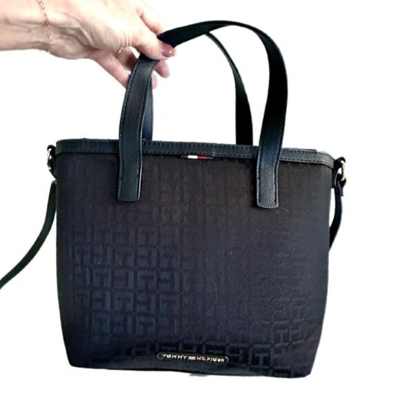 Tommy Hilfiger Elini shoulder bag - Picture 4 of 7